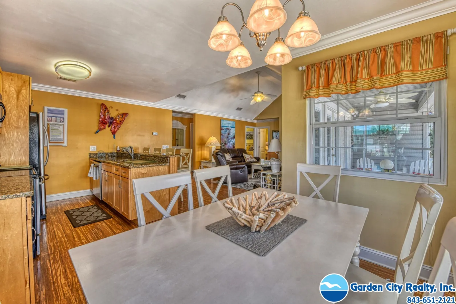 Cypress Place D photo 17