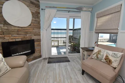 Sea Oaks 103