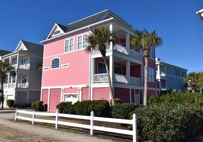 Seaport Village 1448 (Pink Sunrise)