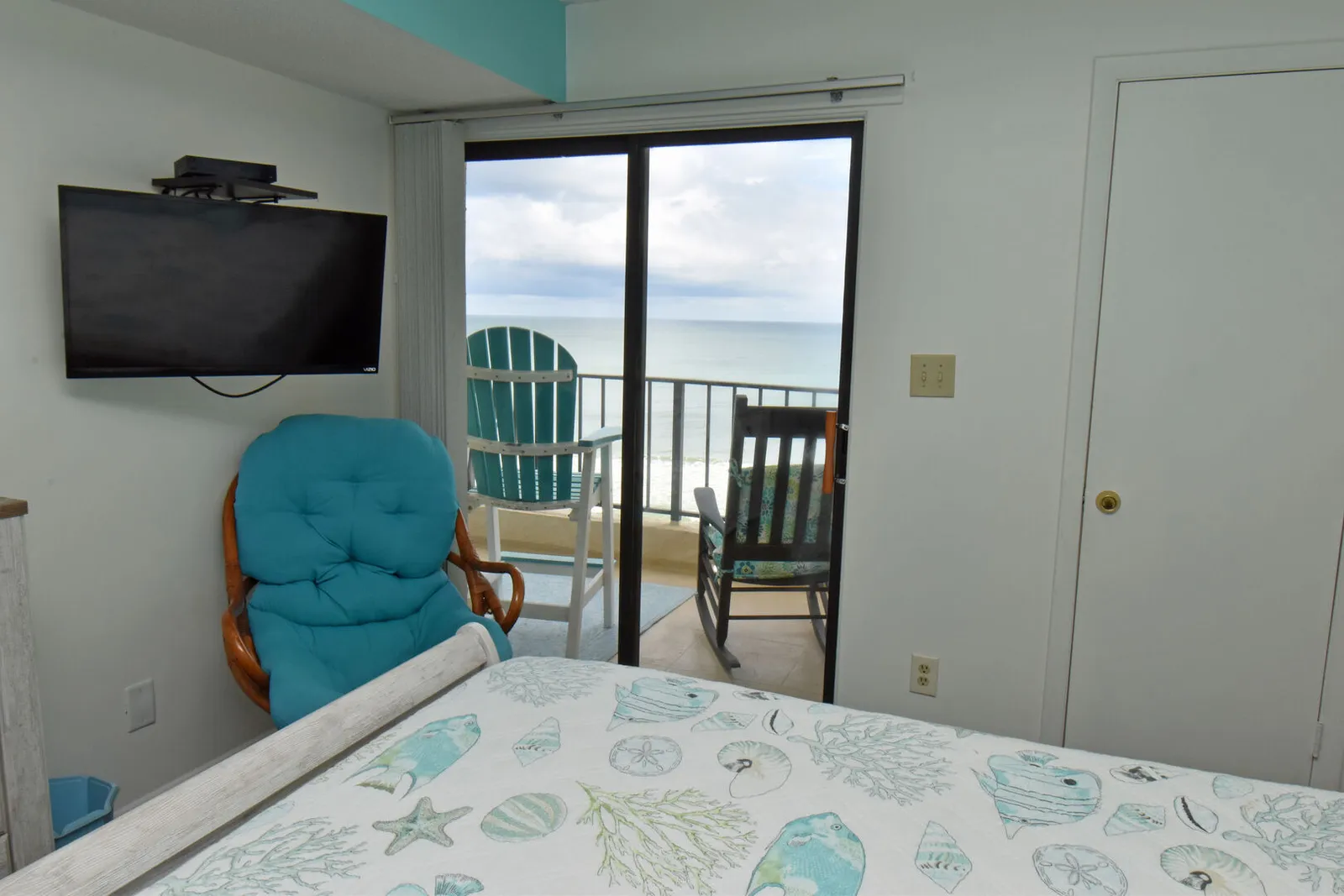 Atalaya Towers 502 photo 16