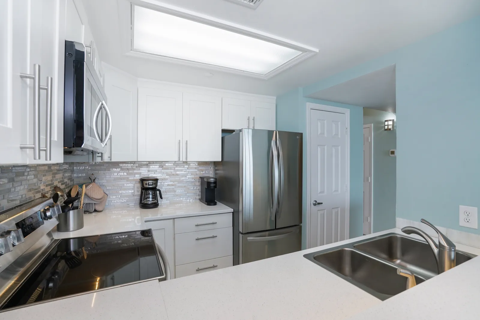 One Ocean Place, Unit 209 photo 8