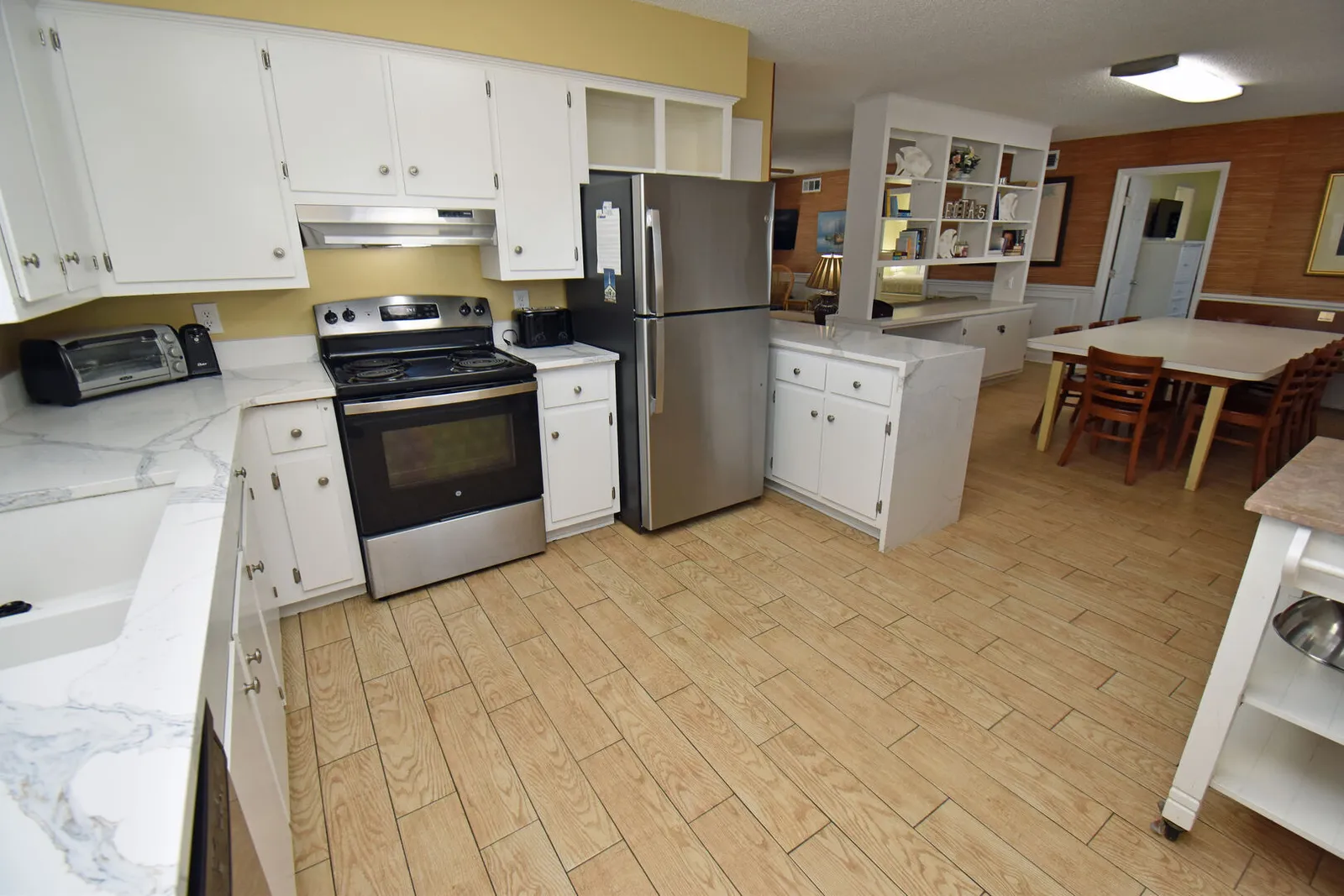 Electa's Place Down photo 8