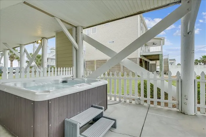 Royal Paradise 1856 S. Waccamaw Dr. Garden City, SC 29576 photo 4