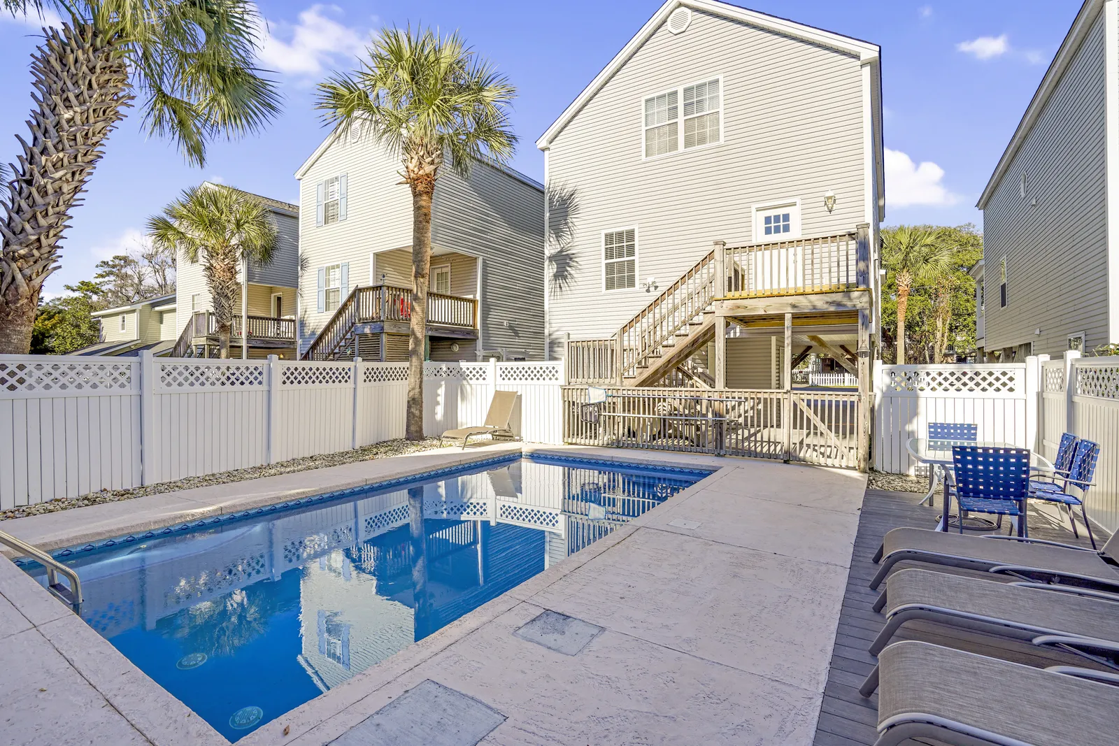Calypso Cottage photo 1