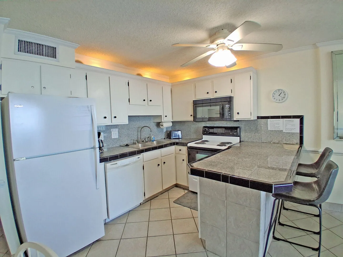 Royal Garden Resort 710 photo 8