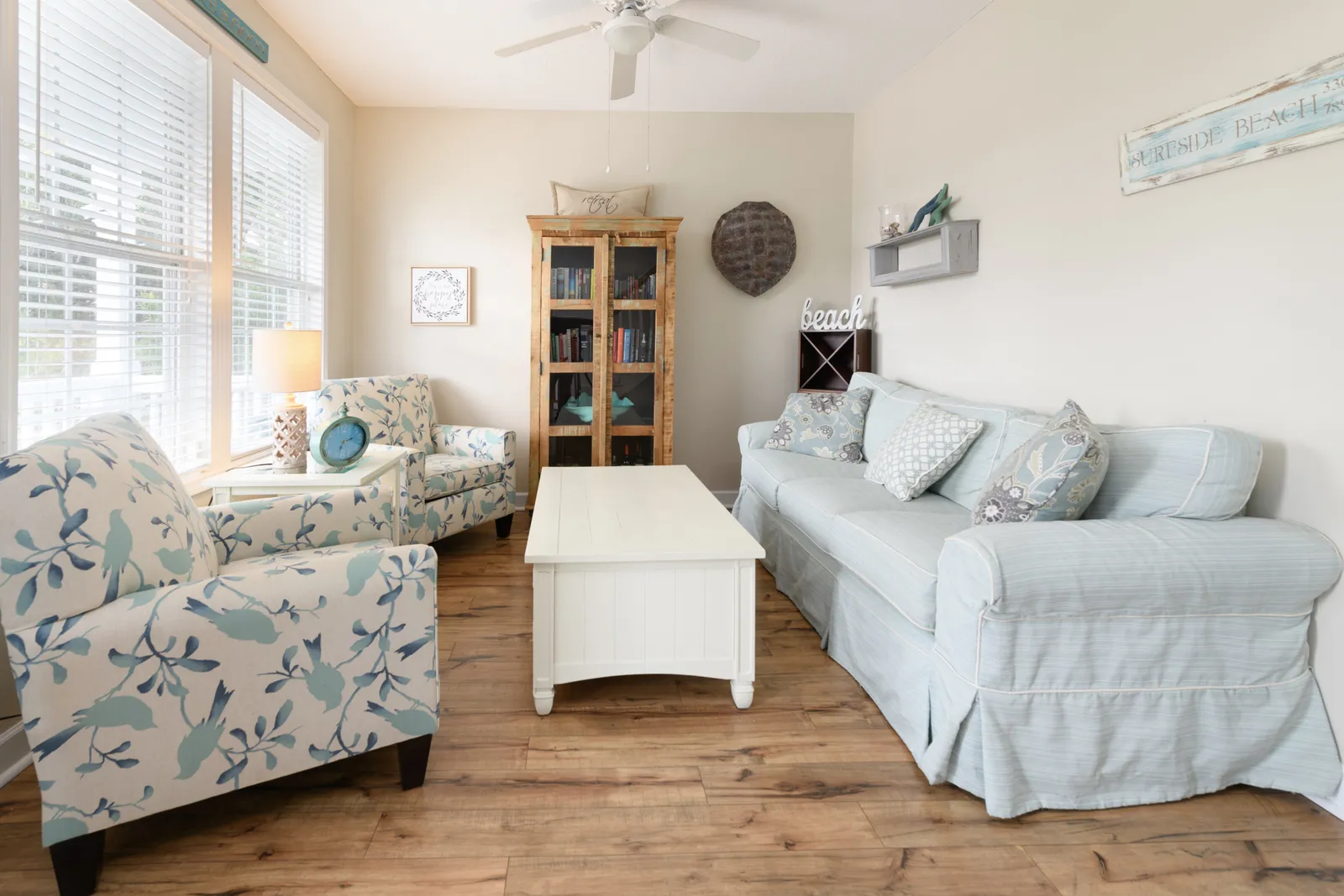 Pelican Point photo 13