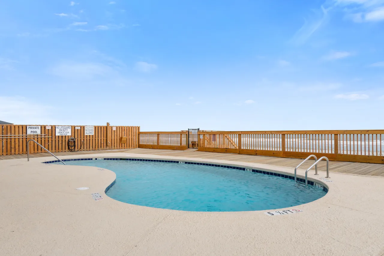 After Deck, Unit 201 photo 2
