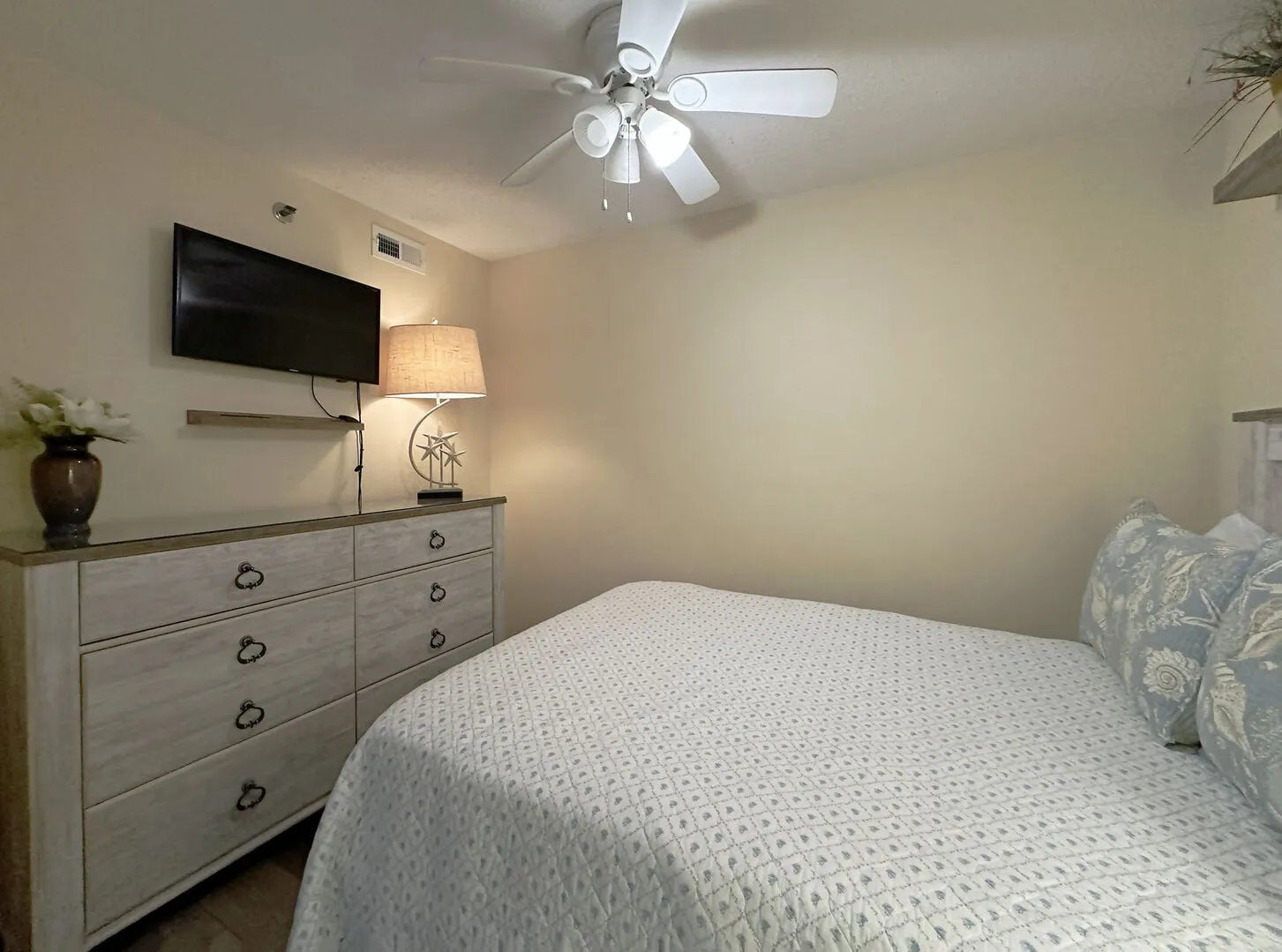 Royal Garden Resort 811 photo 22