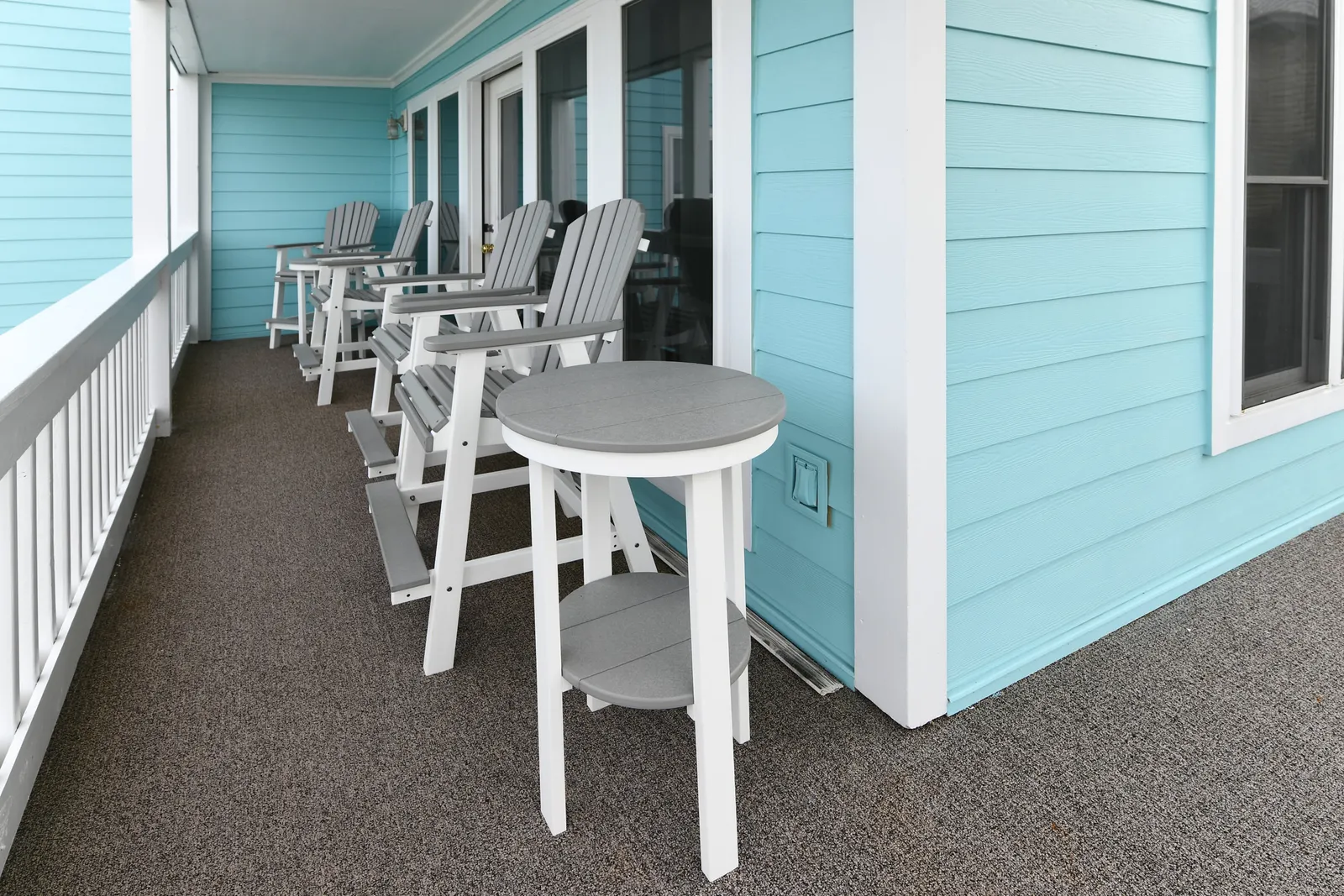 Ocean Six 604 photo 22