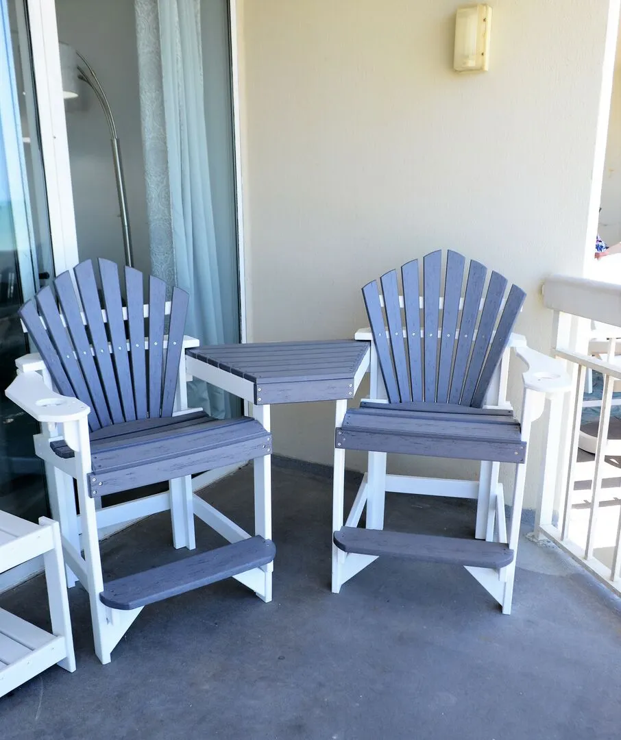 Water's Edge 211 photo 20