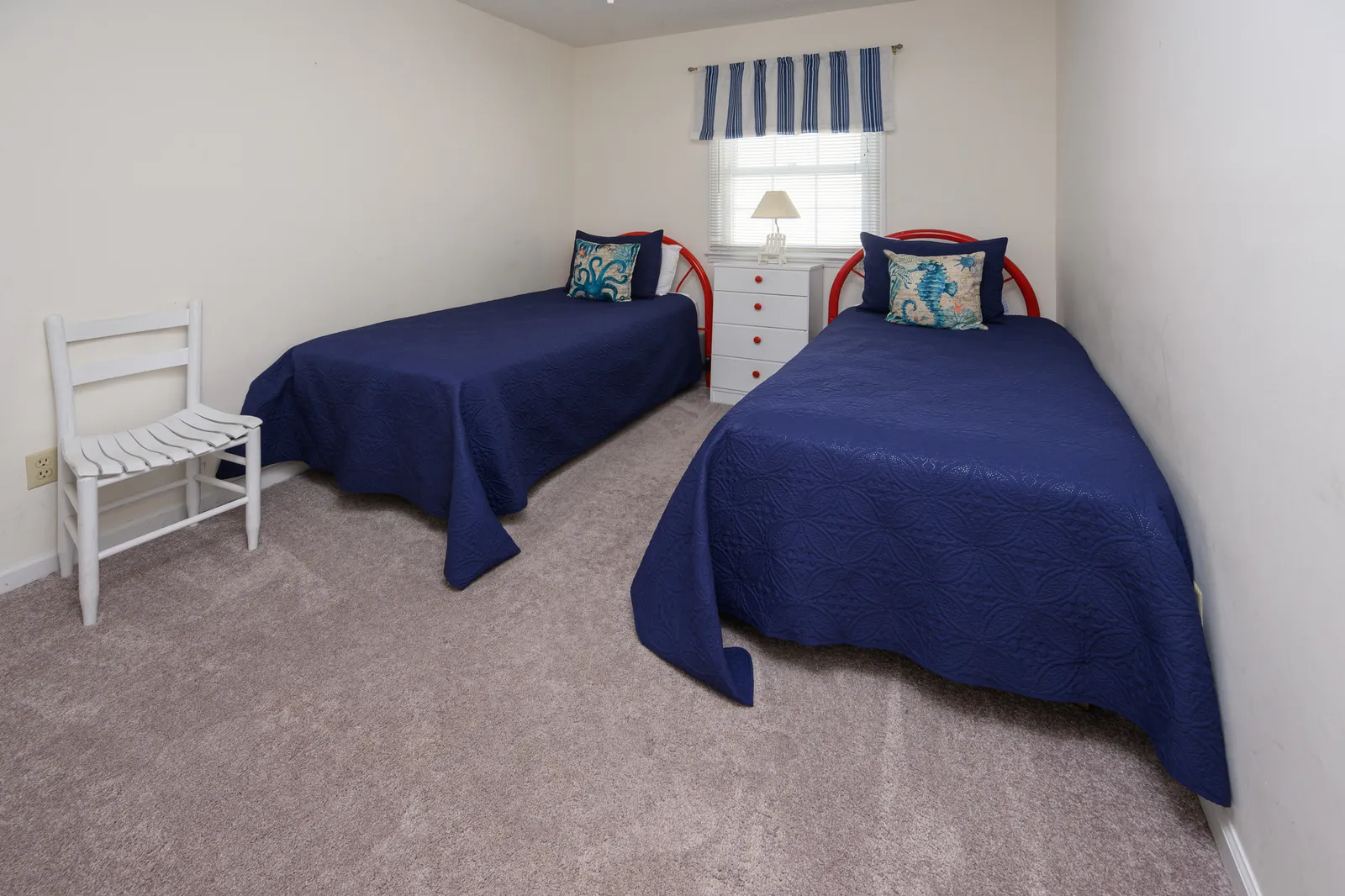 Admiral's Quarters II 13 photo 9