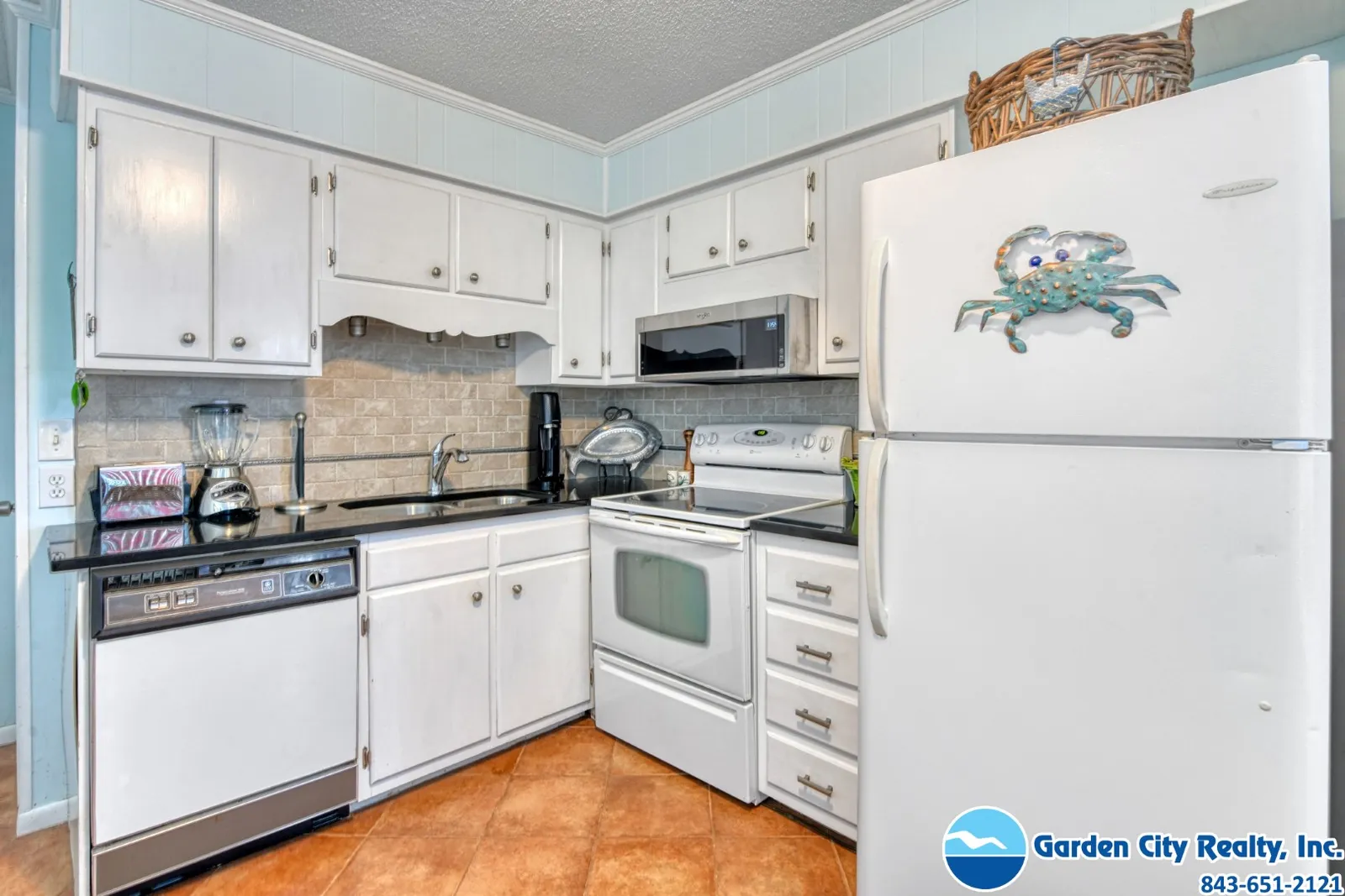 Inlet Pointe 35 photo 18