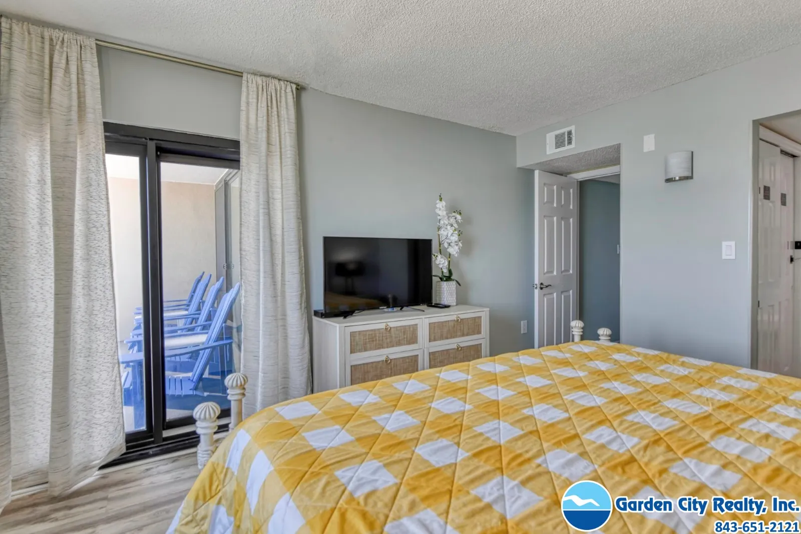 Horizon East 602 photo 20