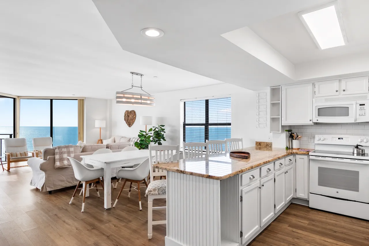 Surf Master, Unit 1207 photo 11