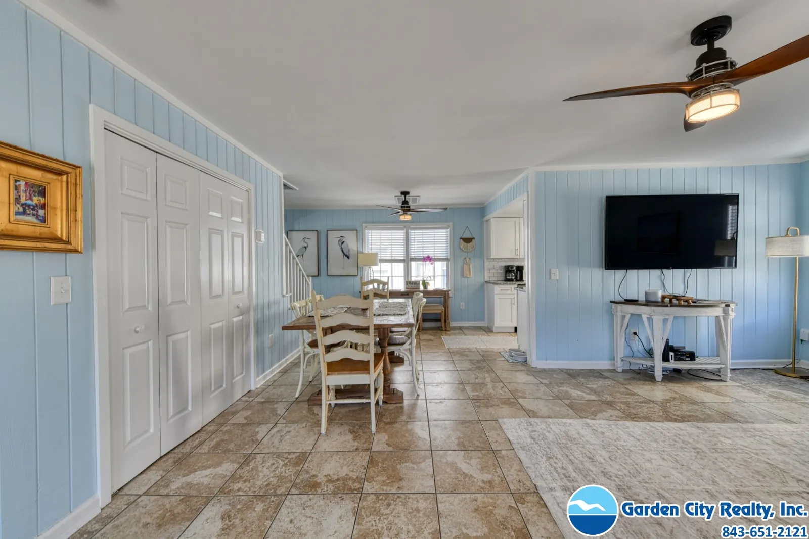 Blue Crush photo 17