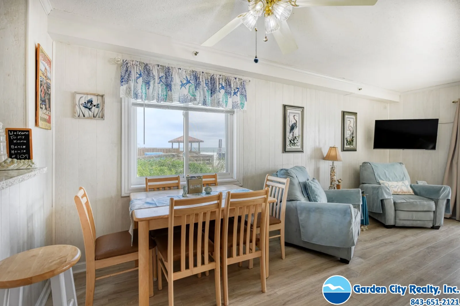 Beach House 109 photo 14