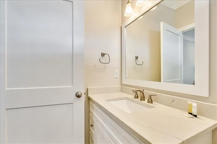 Marlie's Retreat, 121 Yaupon Ave Garden City, SC 29576 photo 16