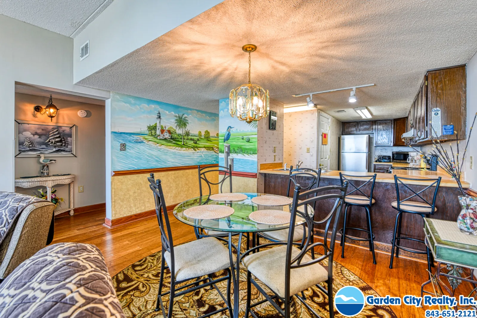 Horizon East 804 photo 9