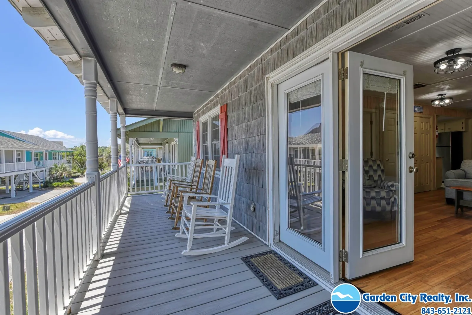 Summer House - Clinkscales photo 2