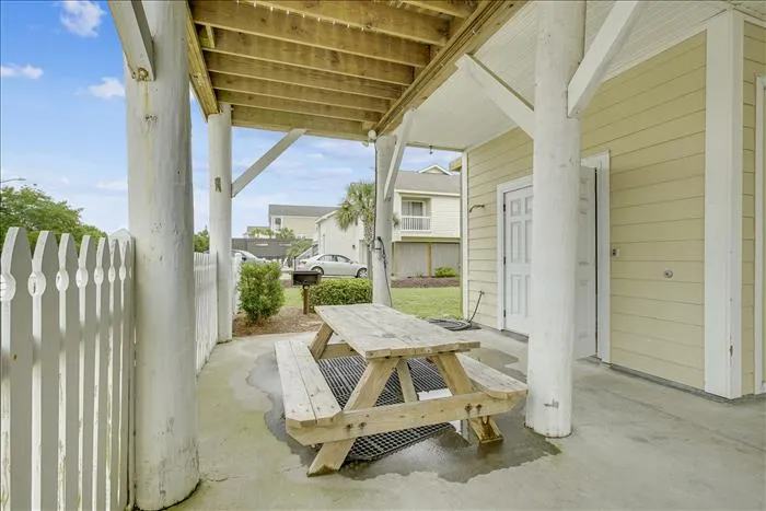 Royal Paradise 1856 S. Waccamaw Dr. Garden City, SC 29576 photo 11