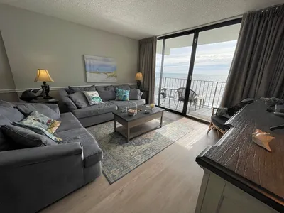 Royal Garden Resort 703