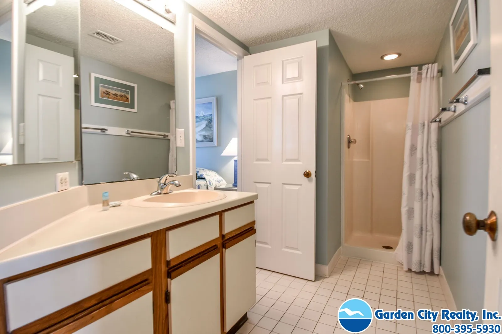 One Ocean Place 210 photo 21