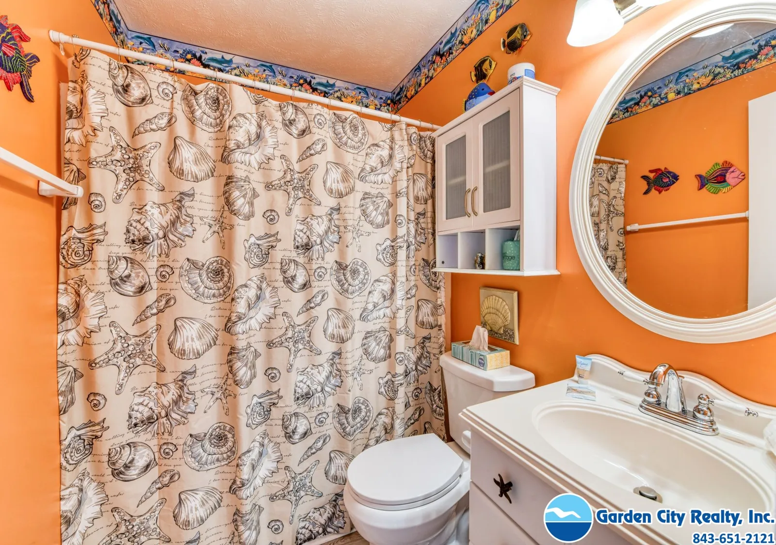 Garden City Guest House 108 photo 17