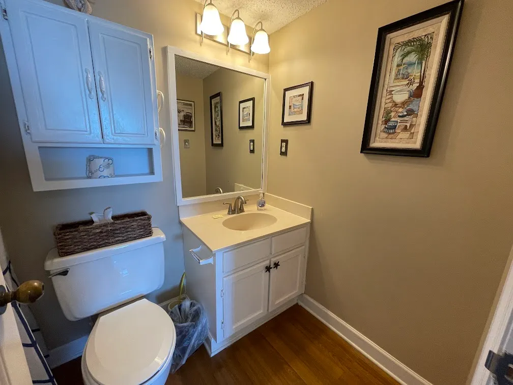 Horizon East 704 photo 18