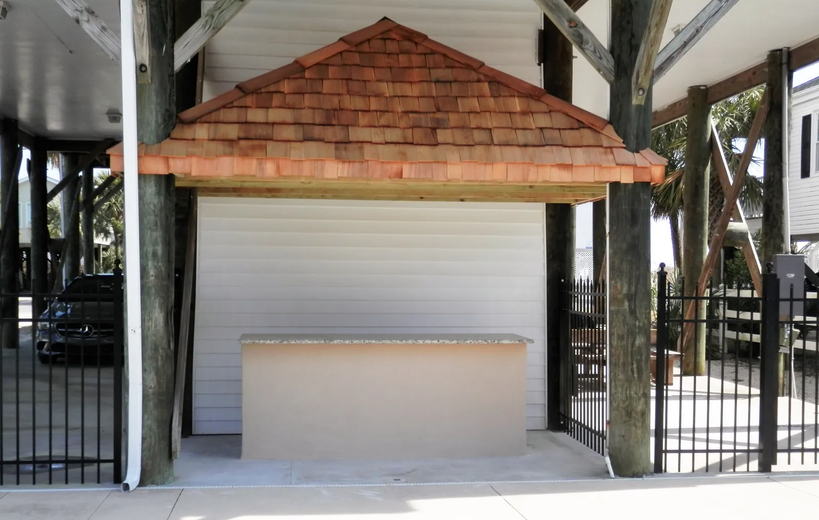 Crenson Beach, 507 N. Waccamaw Drive, Garden City Beach photo 8
