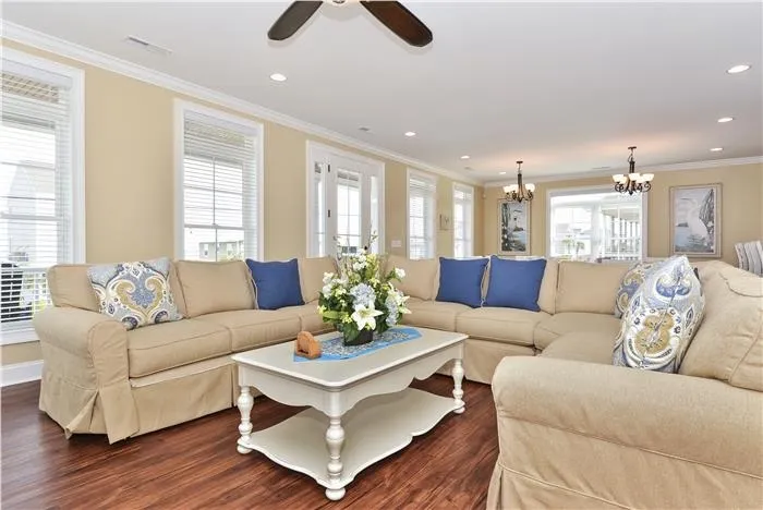 Coastal Treasure photo 11