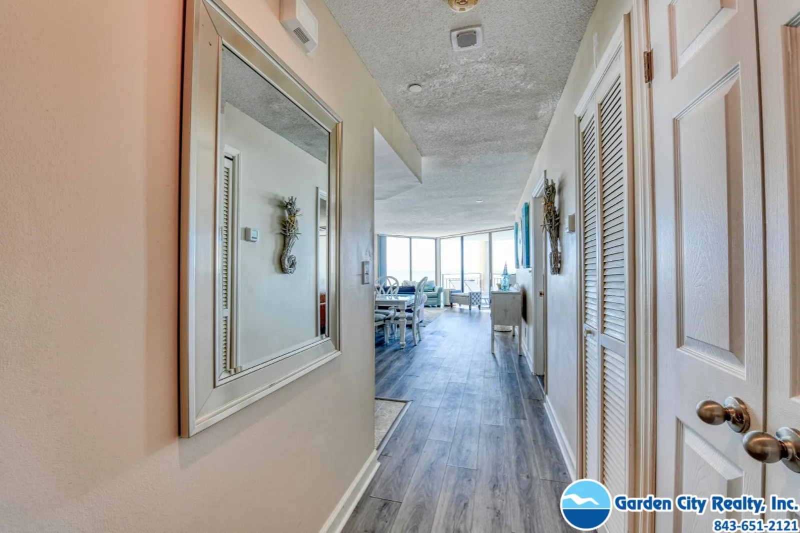 Surf Master 413 photo 16
