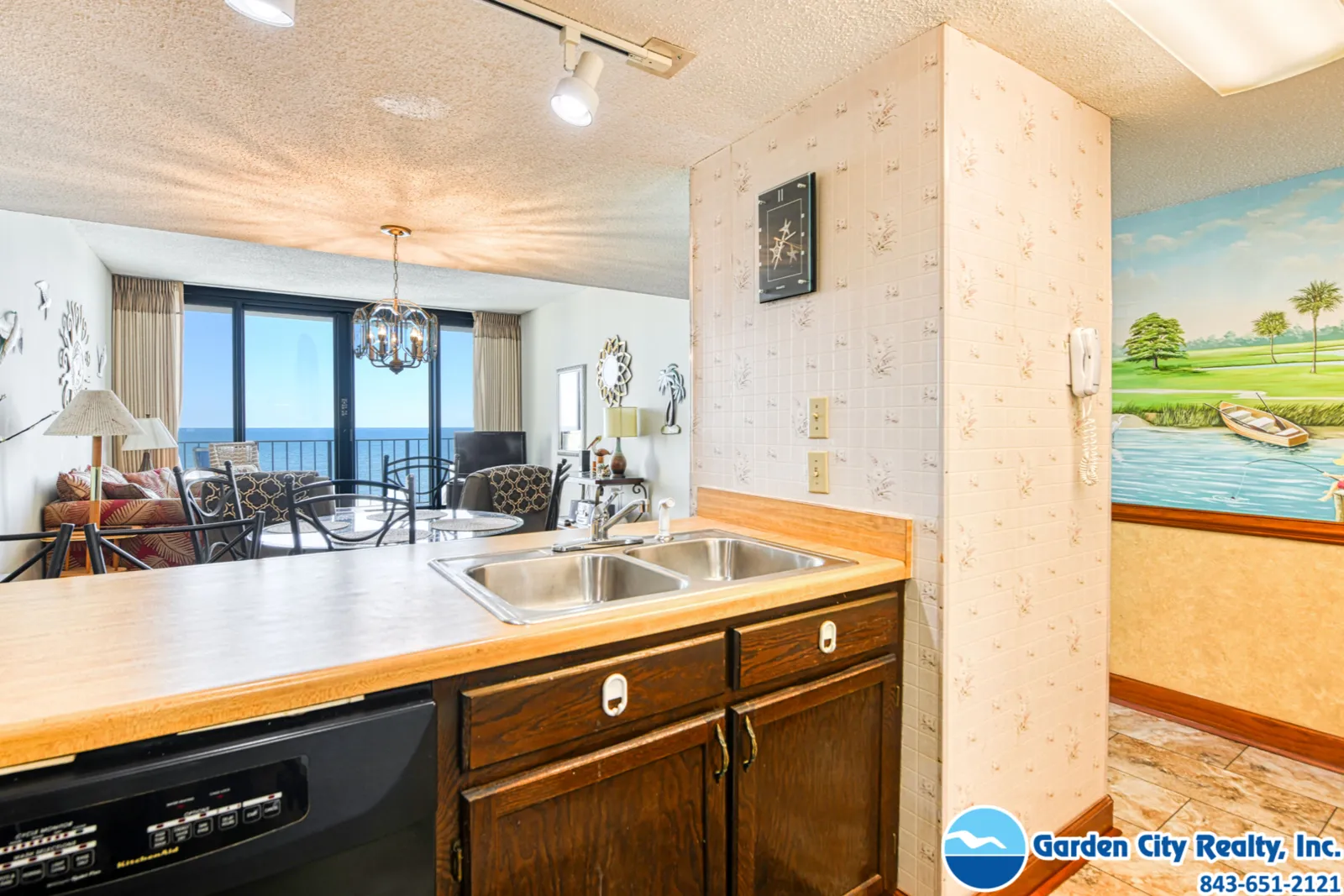 Horizon East 804 photo 14