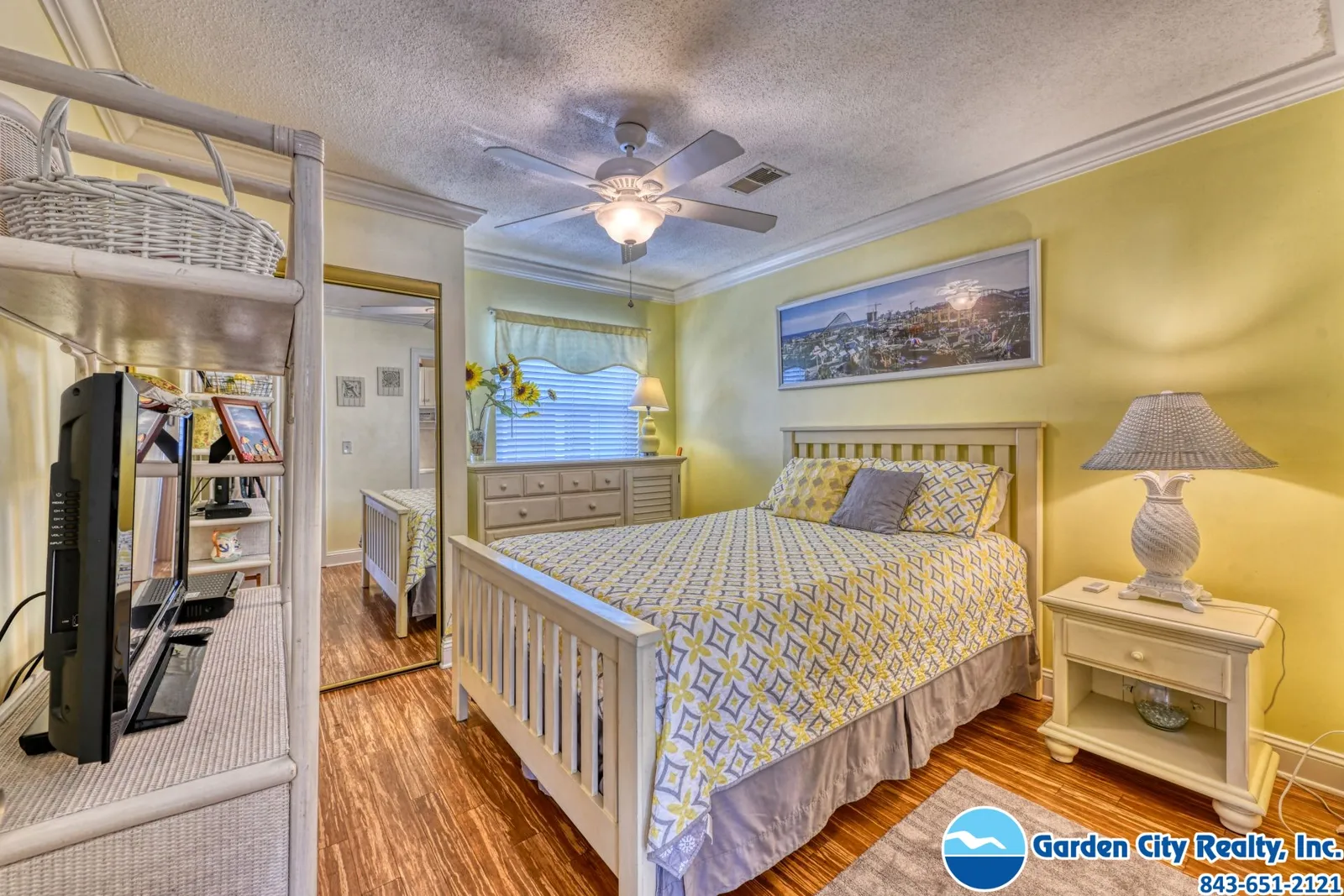 Cypress Place D photo 21