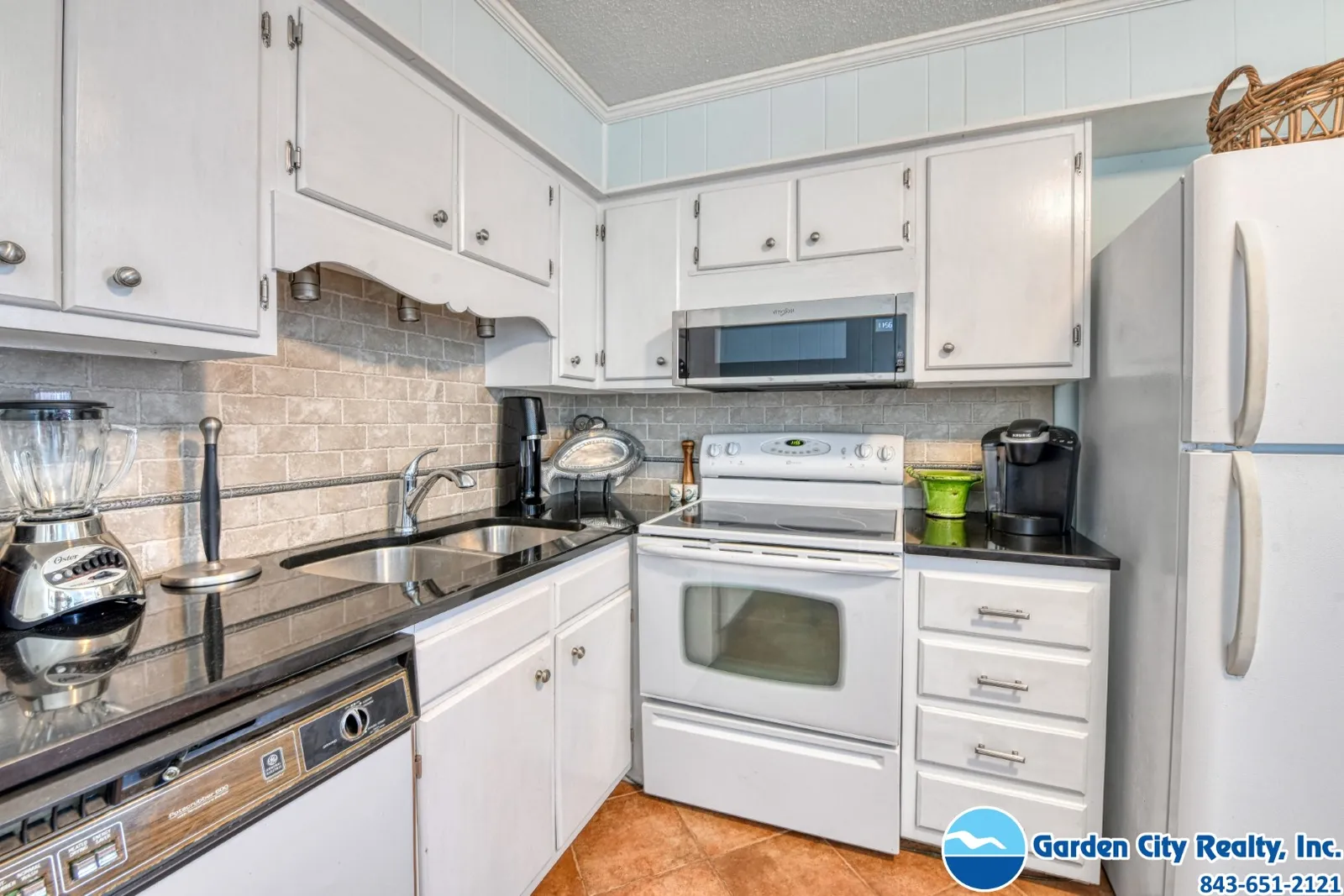 Inlet Pointe 35 photo 19