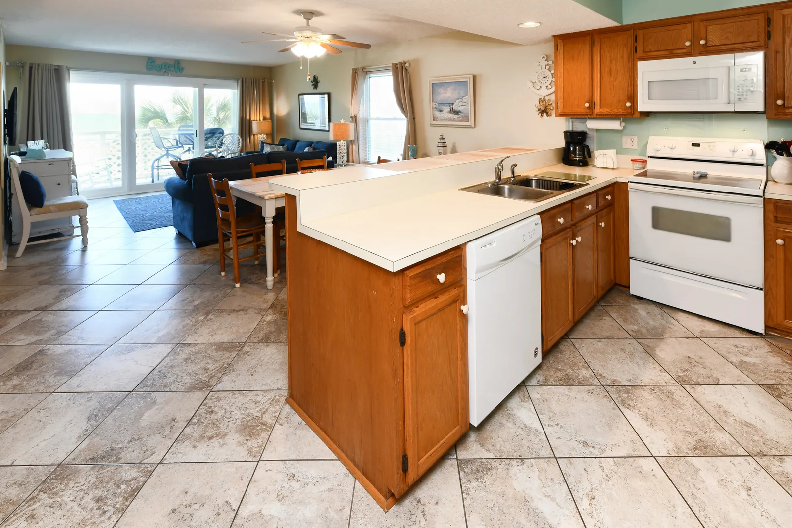 Surf Harbor 105 photo 3