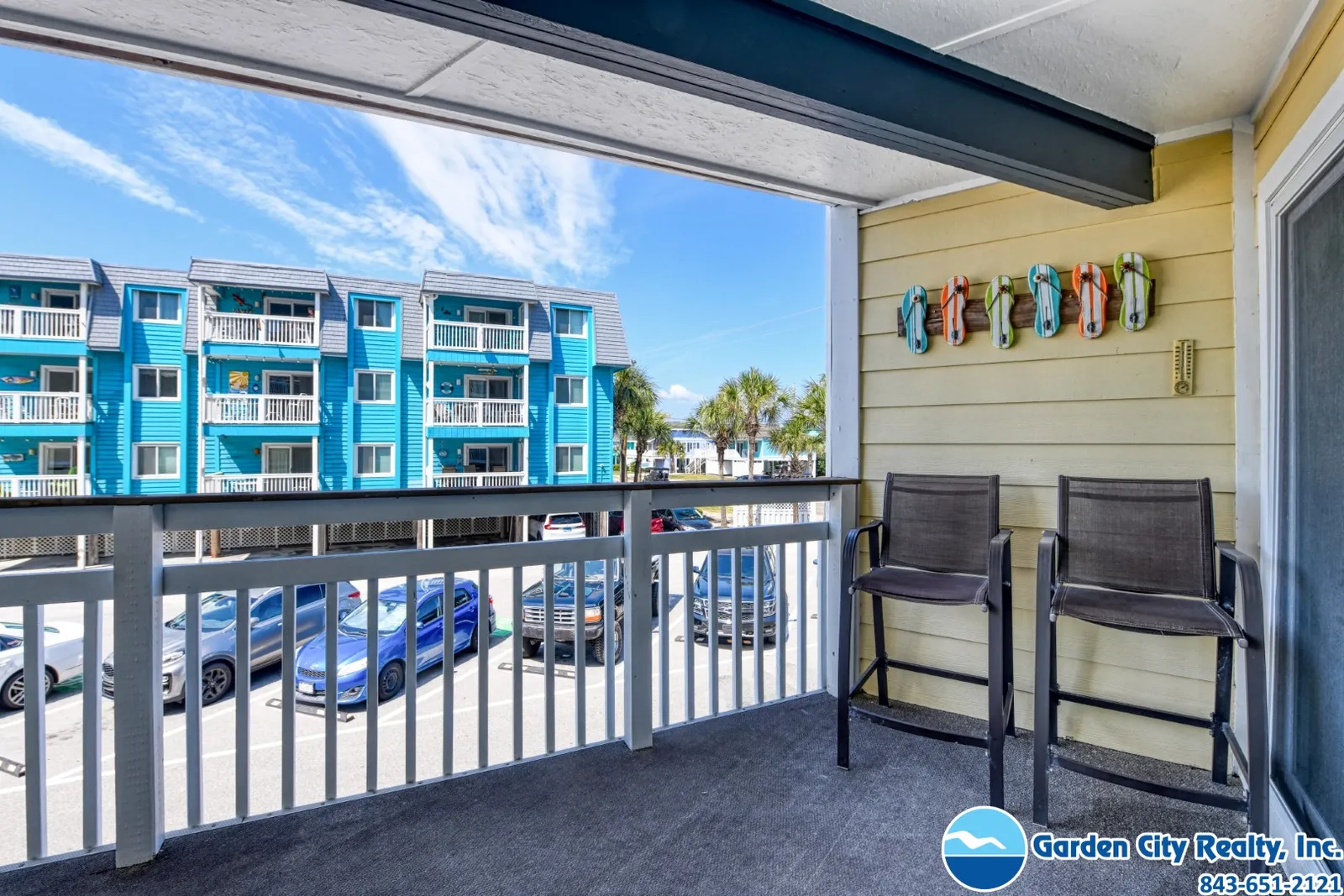 Afterdeck 102 photo 6