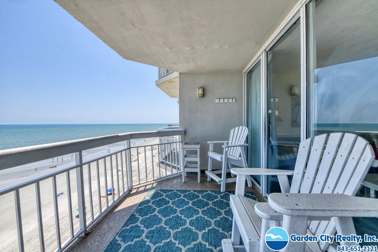 Water's Edge 708 photo 2