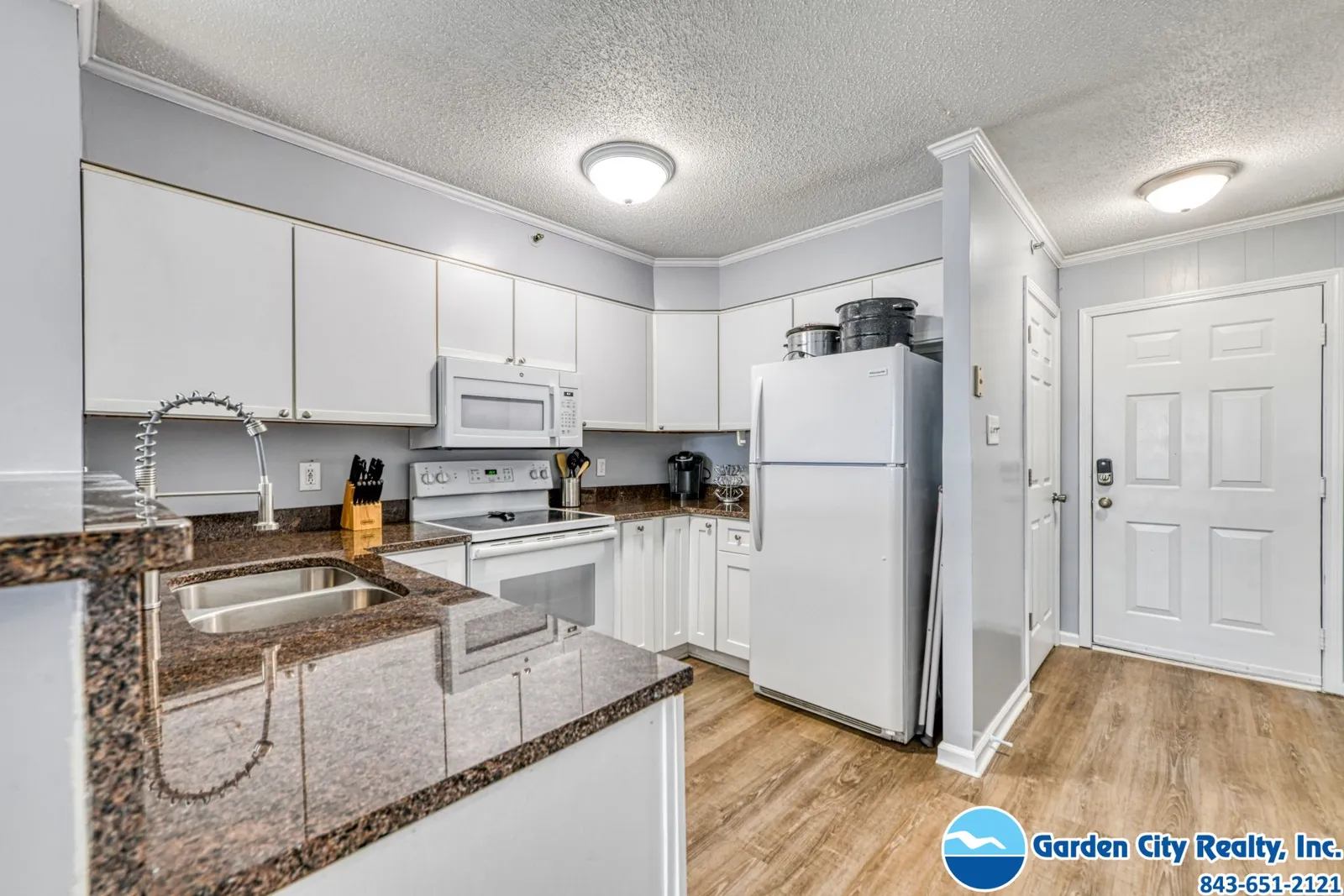 Beach House 105 photo 14
