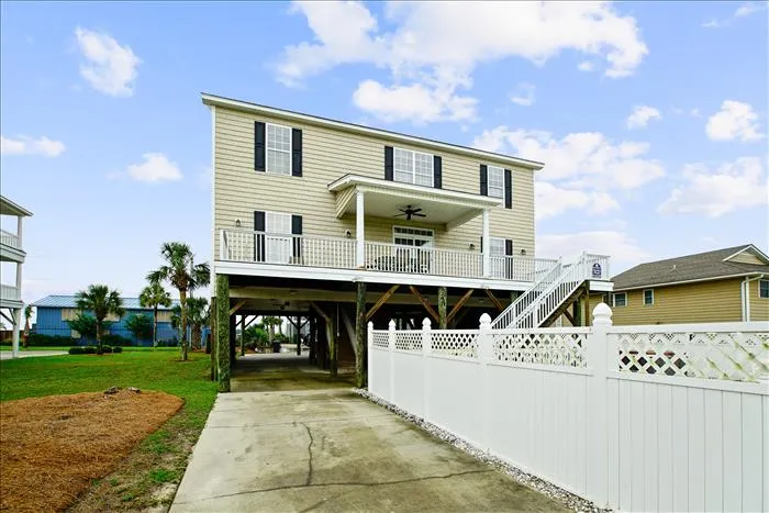 Royal Reef 1864 S. Waccamaw Dr. Garden City, SC 29576 photo 3
