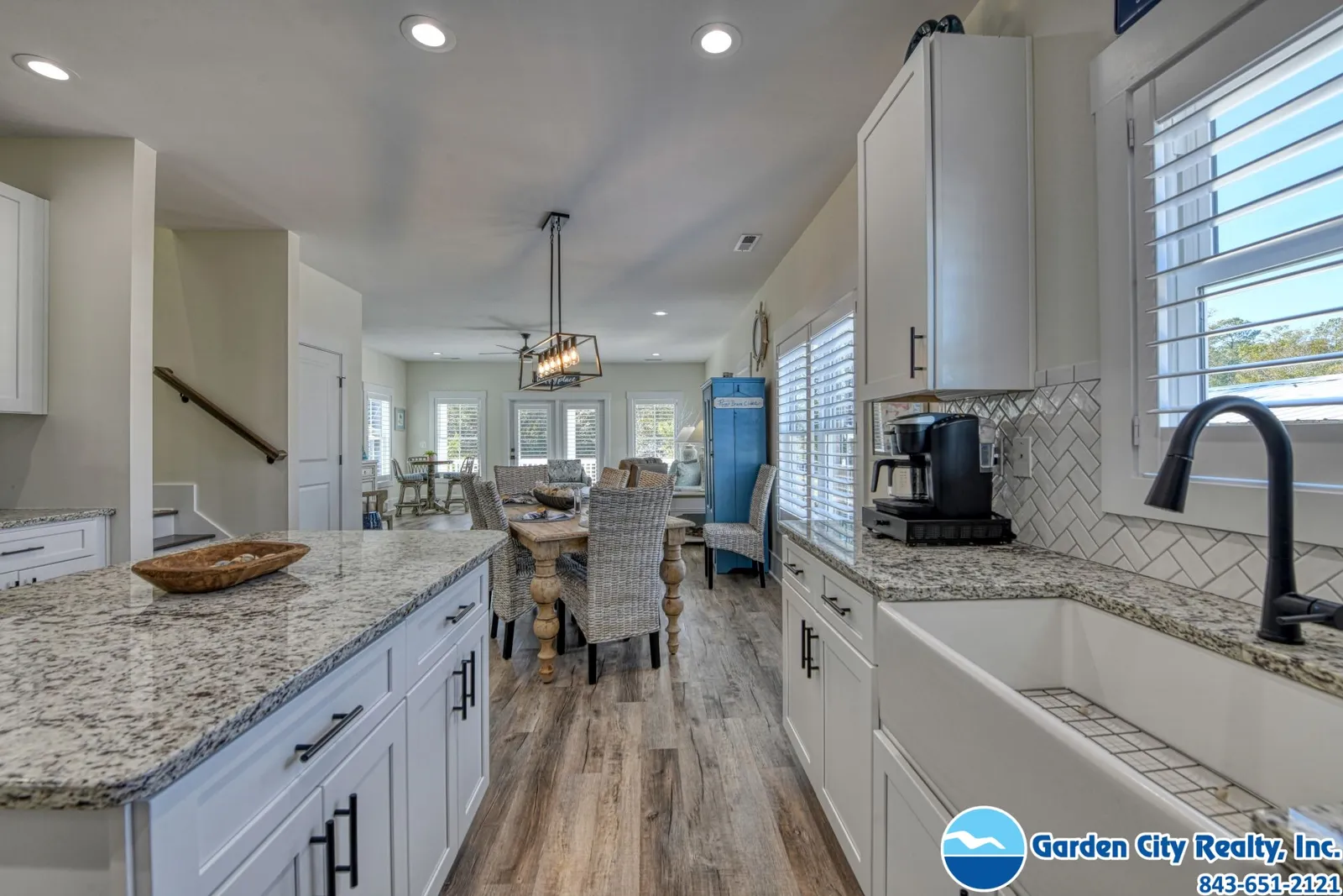 320 Cypress Avenue photo 9