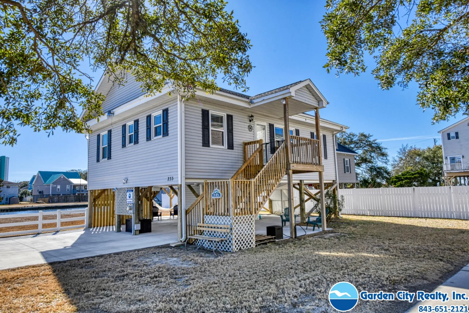 D-D's Beach House photo 3