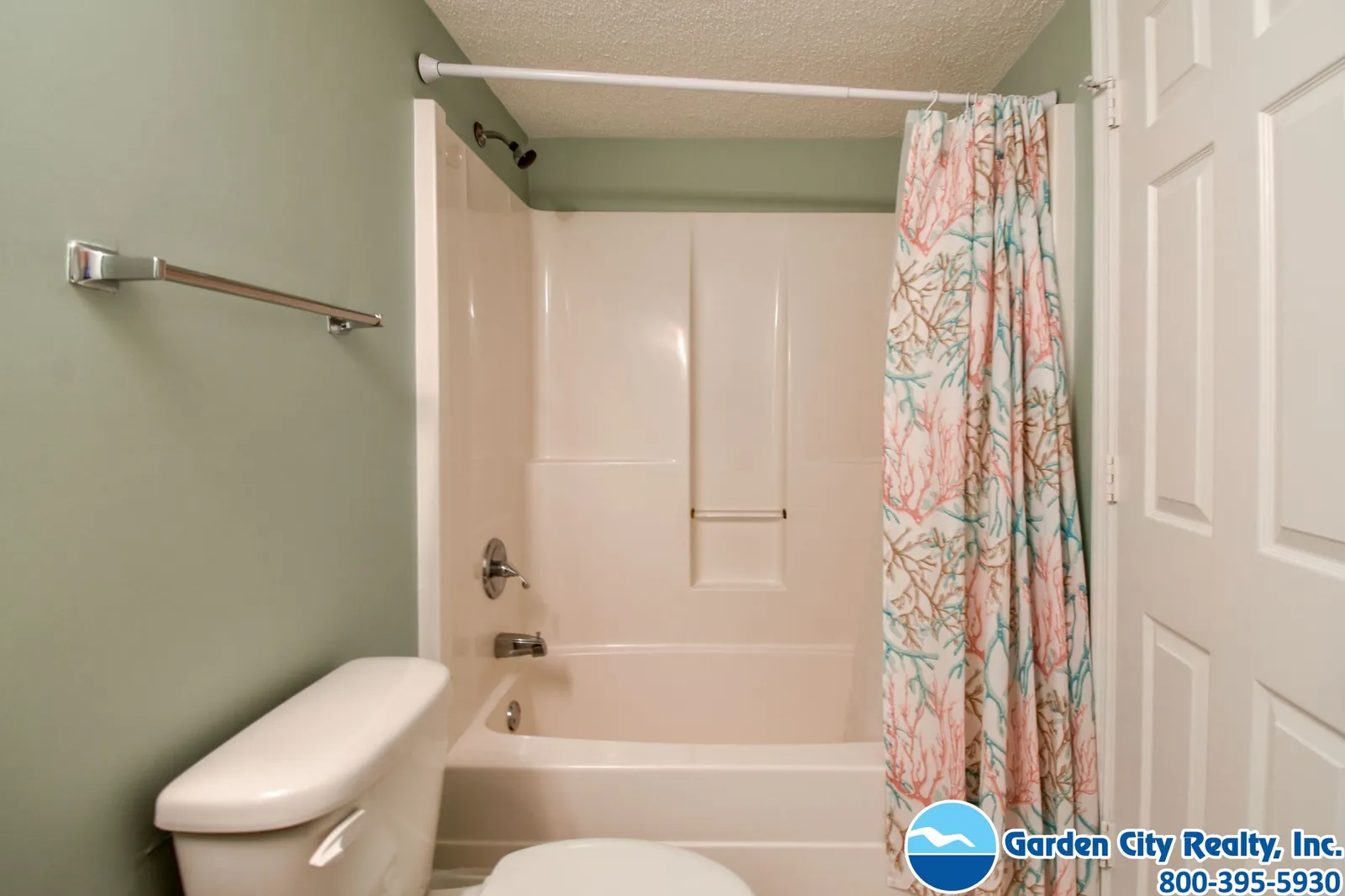 One Ocean Place 210 photo 24