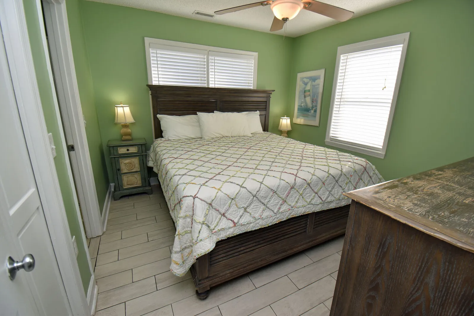 Electa's Place Down photo 9