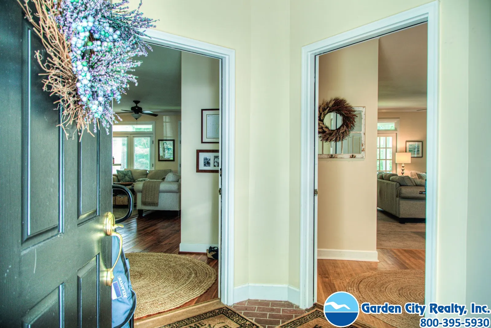 Cozy Coastal Cottage photo 6