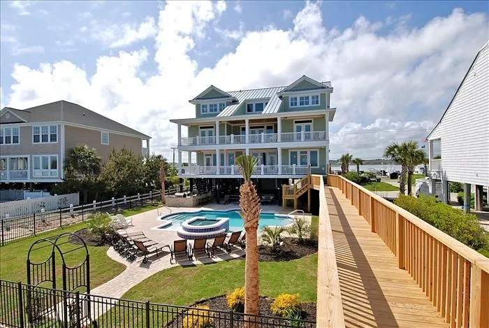 Gulf Stream Breeze photo 2