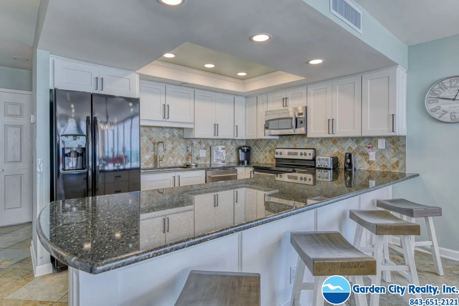 Surf Master Penthouse B photo 18