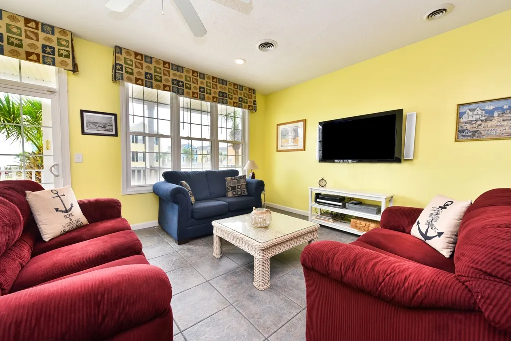 Portobello I Unit 310 photo 5
