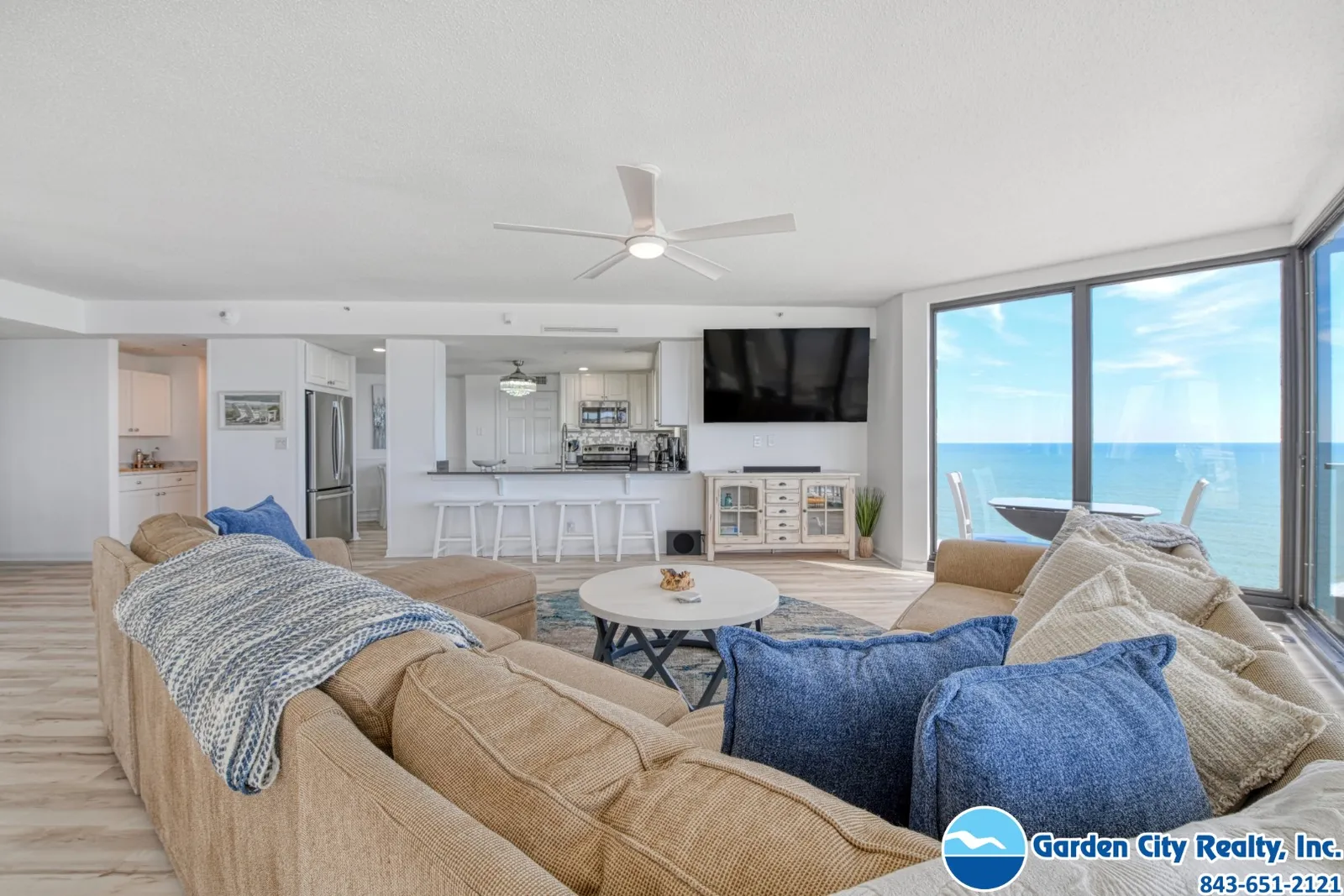 One Ocean Place Penthouse 2 photo 17