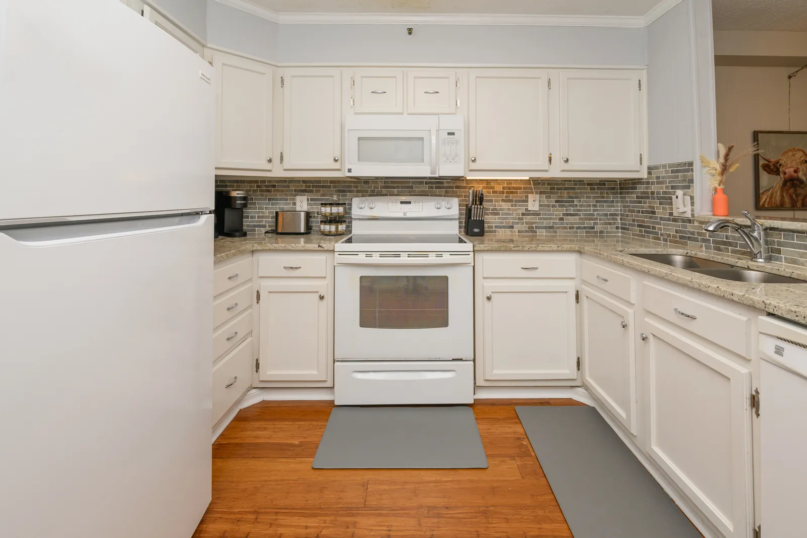 Beach House 302 photo 2
