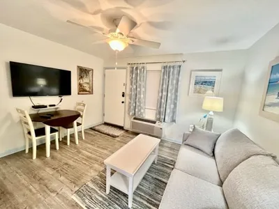 Guest House 207